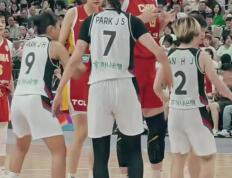 PG电子试玩-包含太阳队内线双塔表现优异，助球队连胜晋级的词条