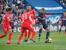 PG电子线上登入-关于安格斯队主场奋力击败对手喜获三分的信息